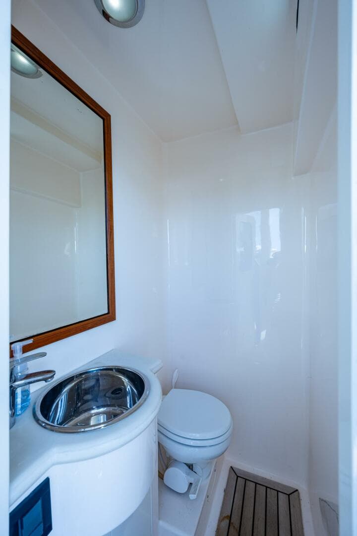 2013 Marlow Explorer Enclosed Bridge (CB)