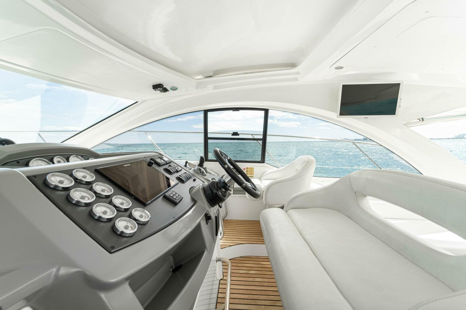 2015 Beneteau Gran Turismo 38