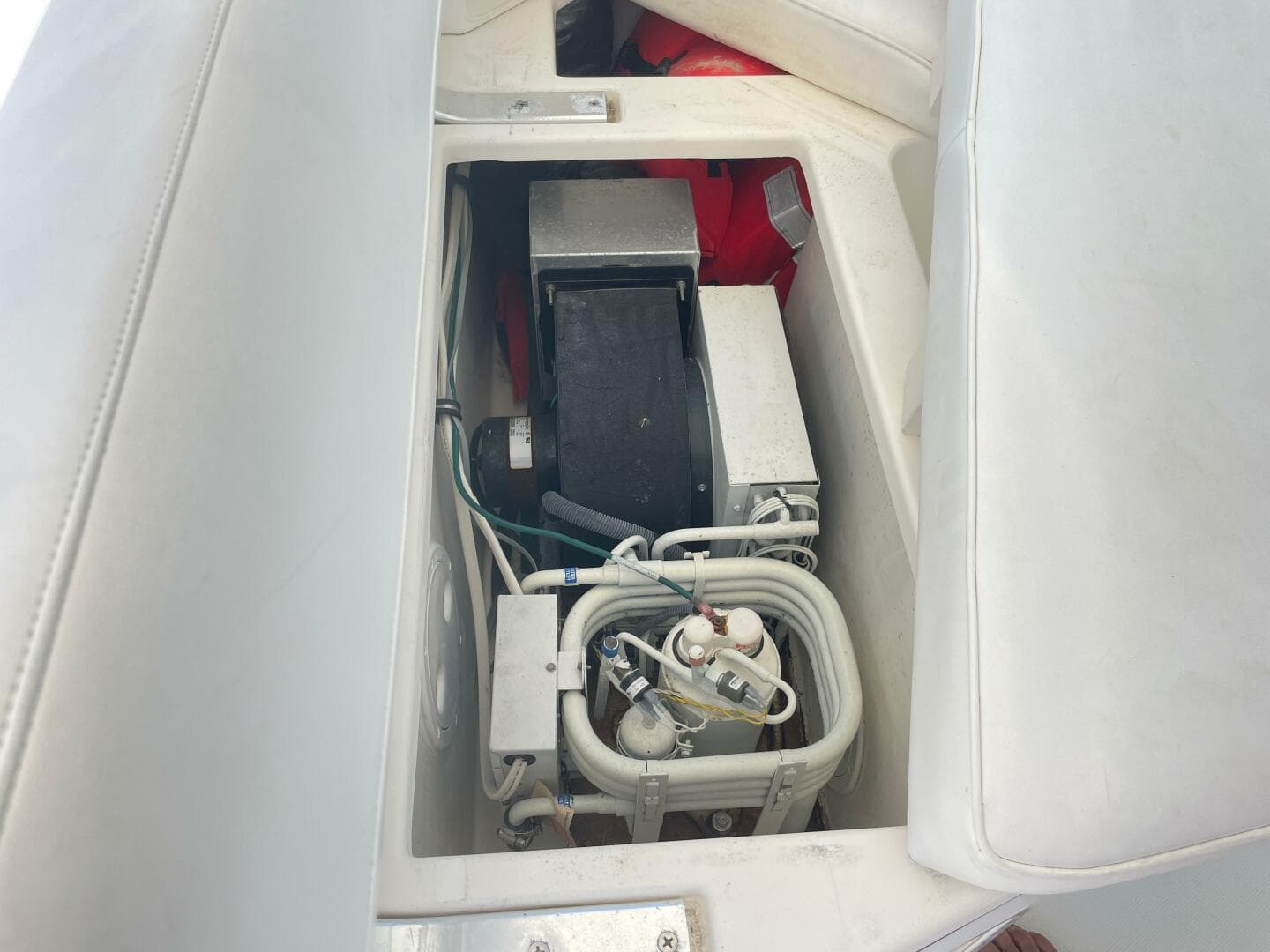 2007 Rampage 38 Express