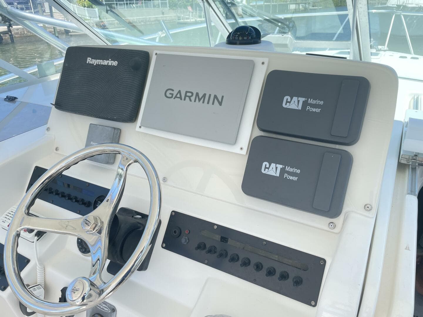 2007 Rampage 38 Express