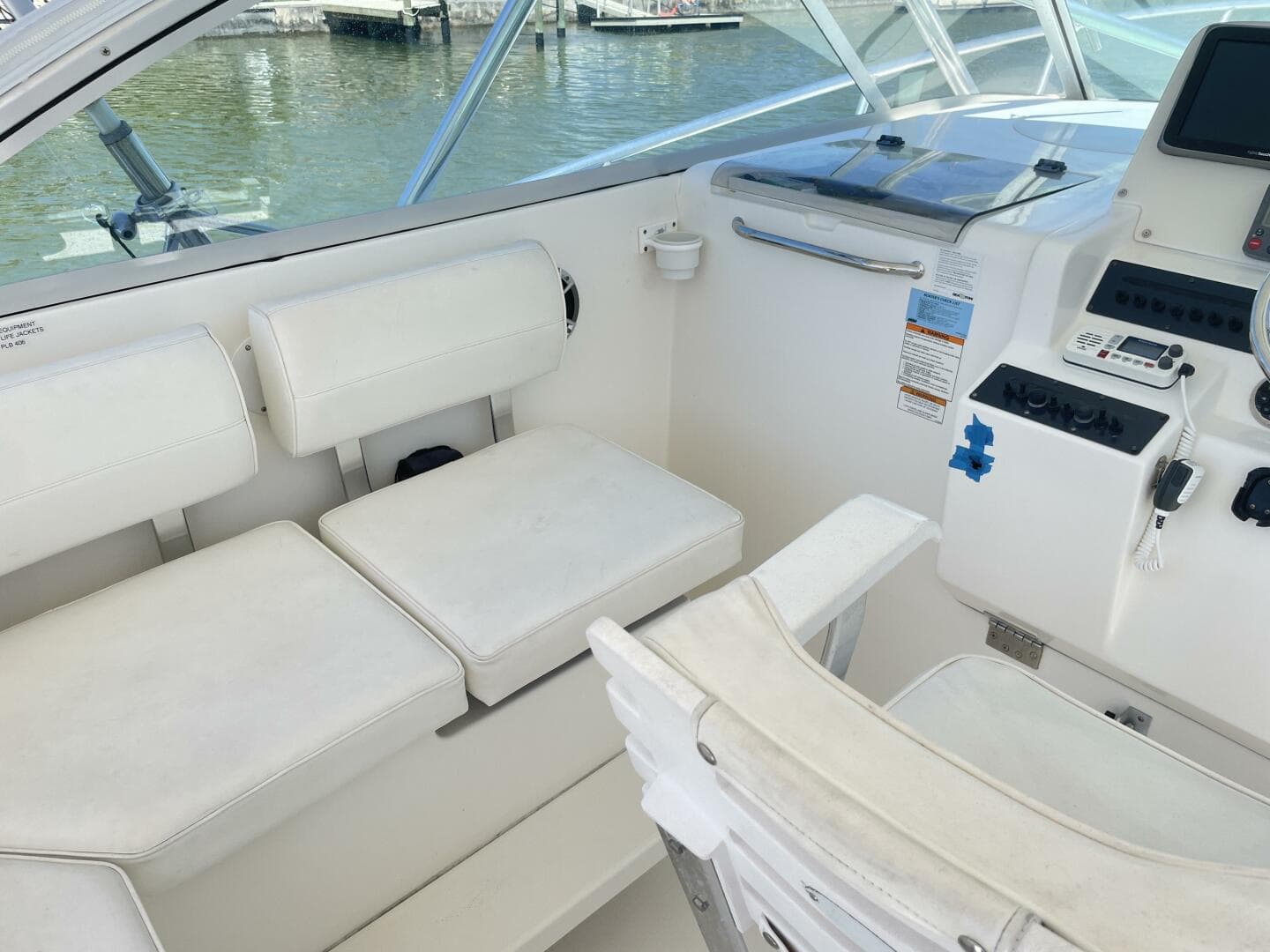 2007 Rampage 38 Express