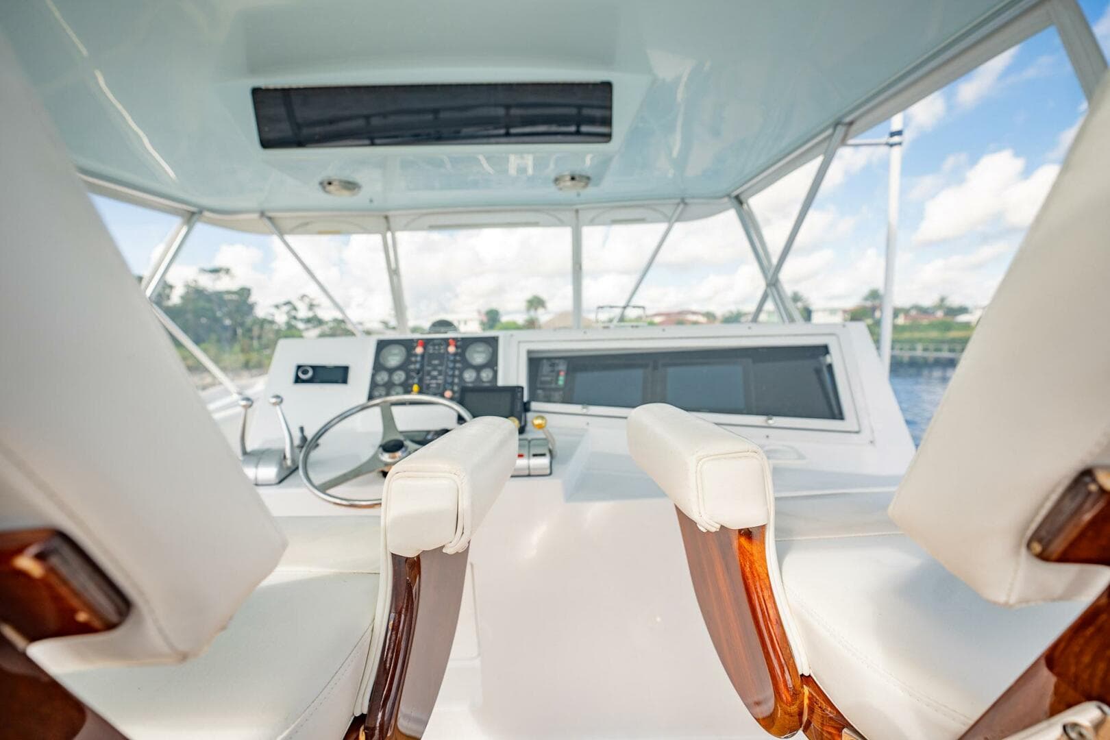 2000 Viking Conv Sport Fisher