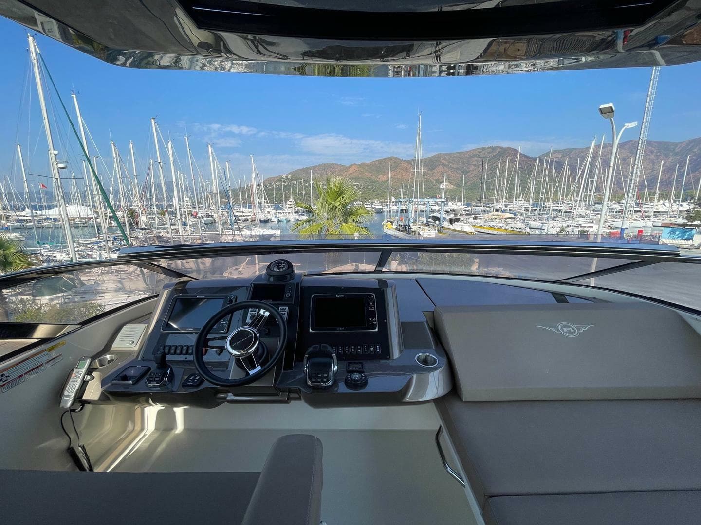 2013 Marquis 630 Sport