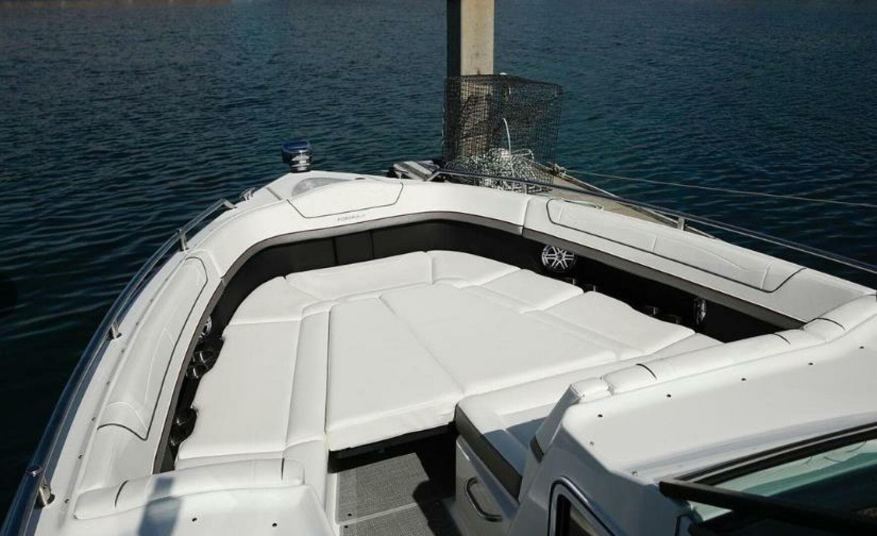 2017 Formula 350 Crossover Bowrider
