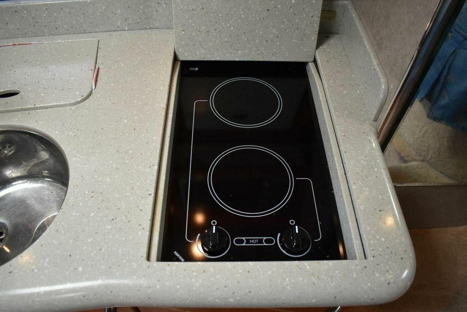 2005 Formula 37 Performance Cruiser