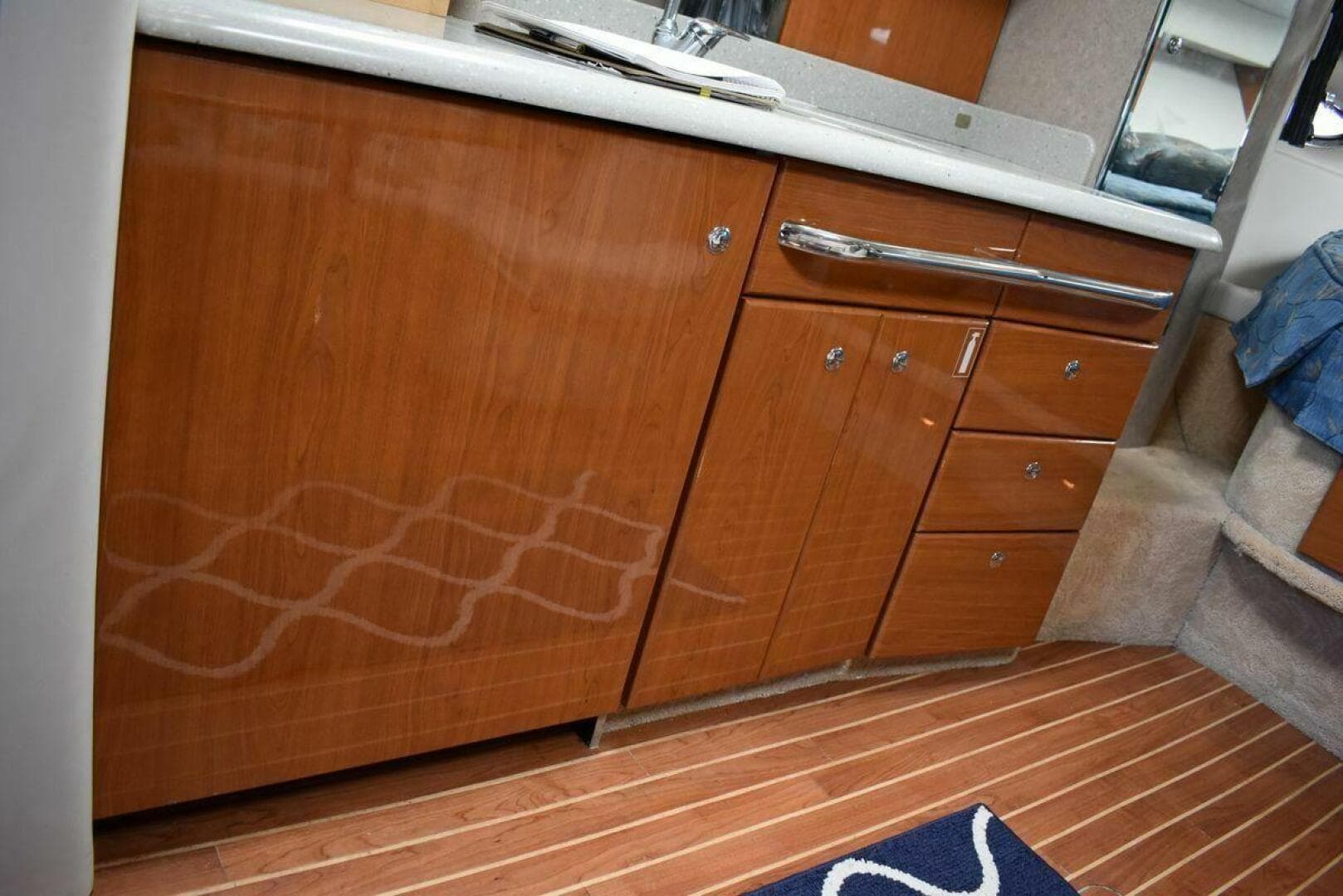 2005 Formula 37 Performance Cruiser