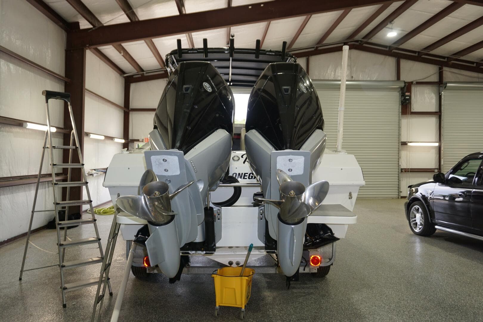 1998 32 Active Thunder 32 CC Ms. Rita Engines (1)