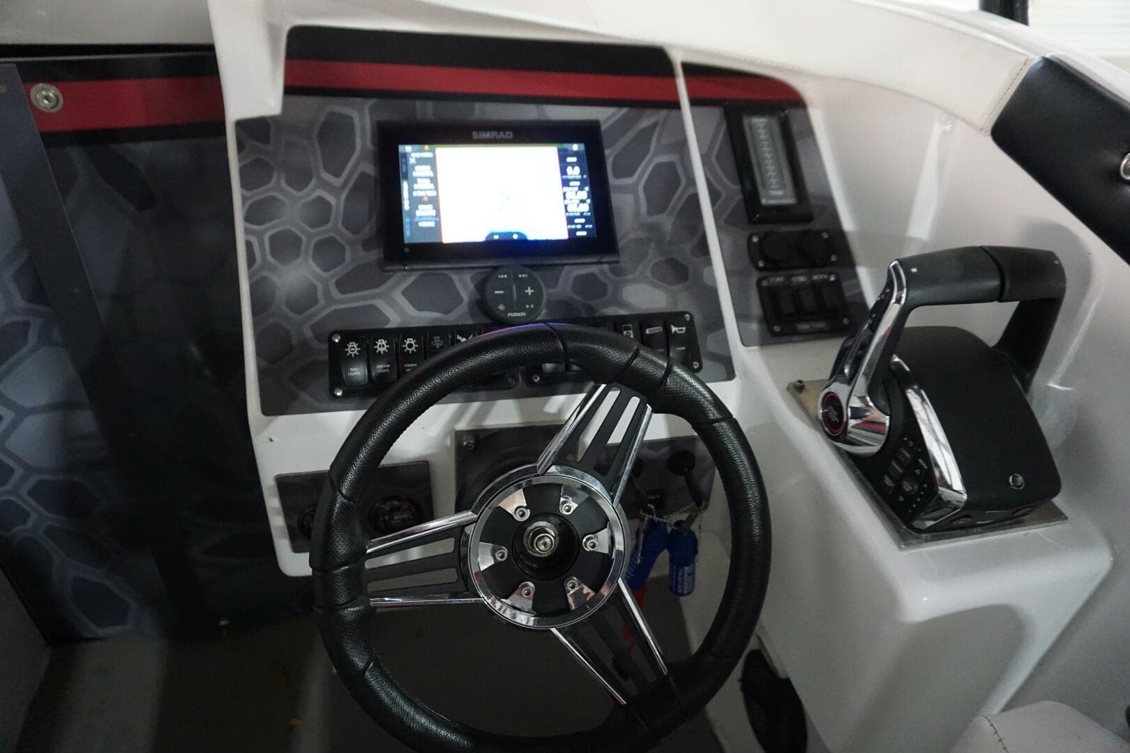 1998 32 Active Thunder 32 CC Ms. Rita Helm  (3)