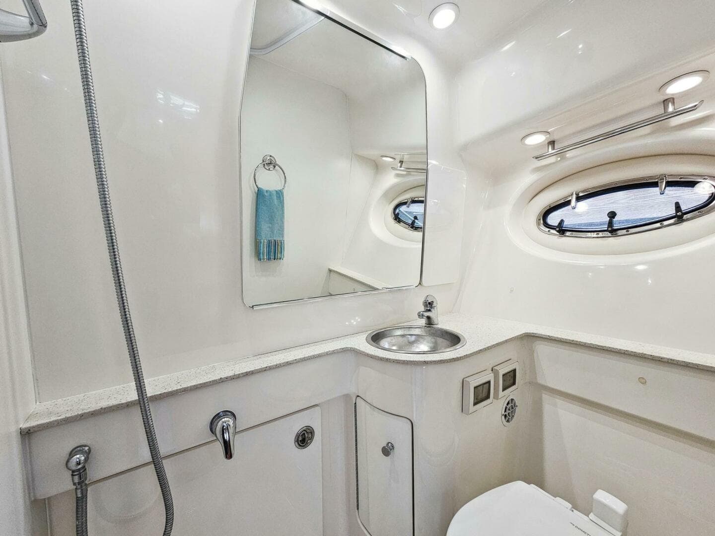 2006 Tiara Yachts 3200 Open