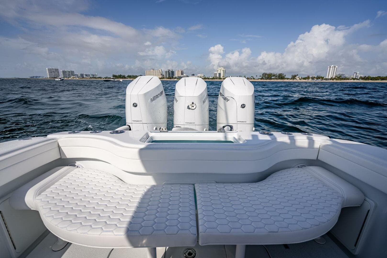 2025 Yellowfin 34 Offshore