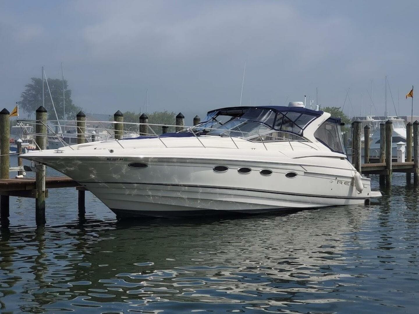 2000 Regal 4160 Commodore