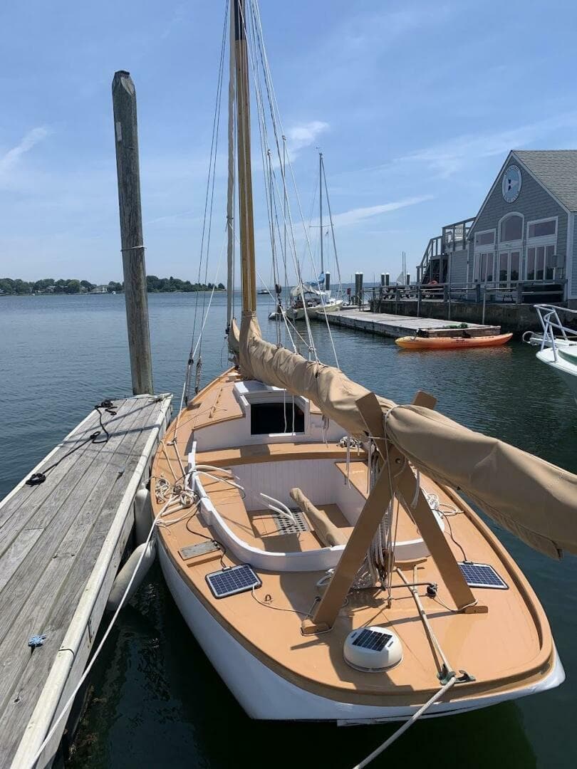 Echo decks & cockpit