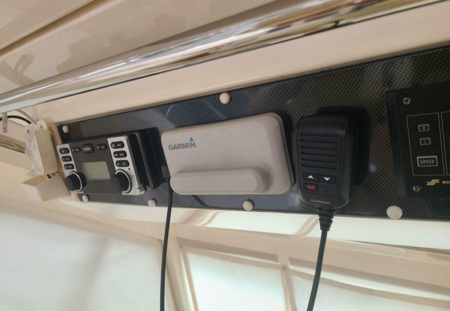 2009 Riviera 47 Enclosed Flybridge Series II