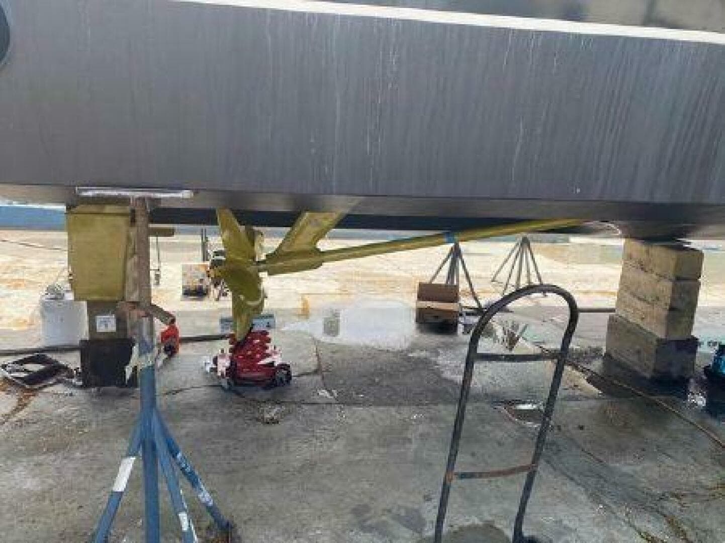 2007 Sea Ray 520 Sedan Bridge