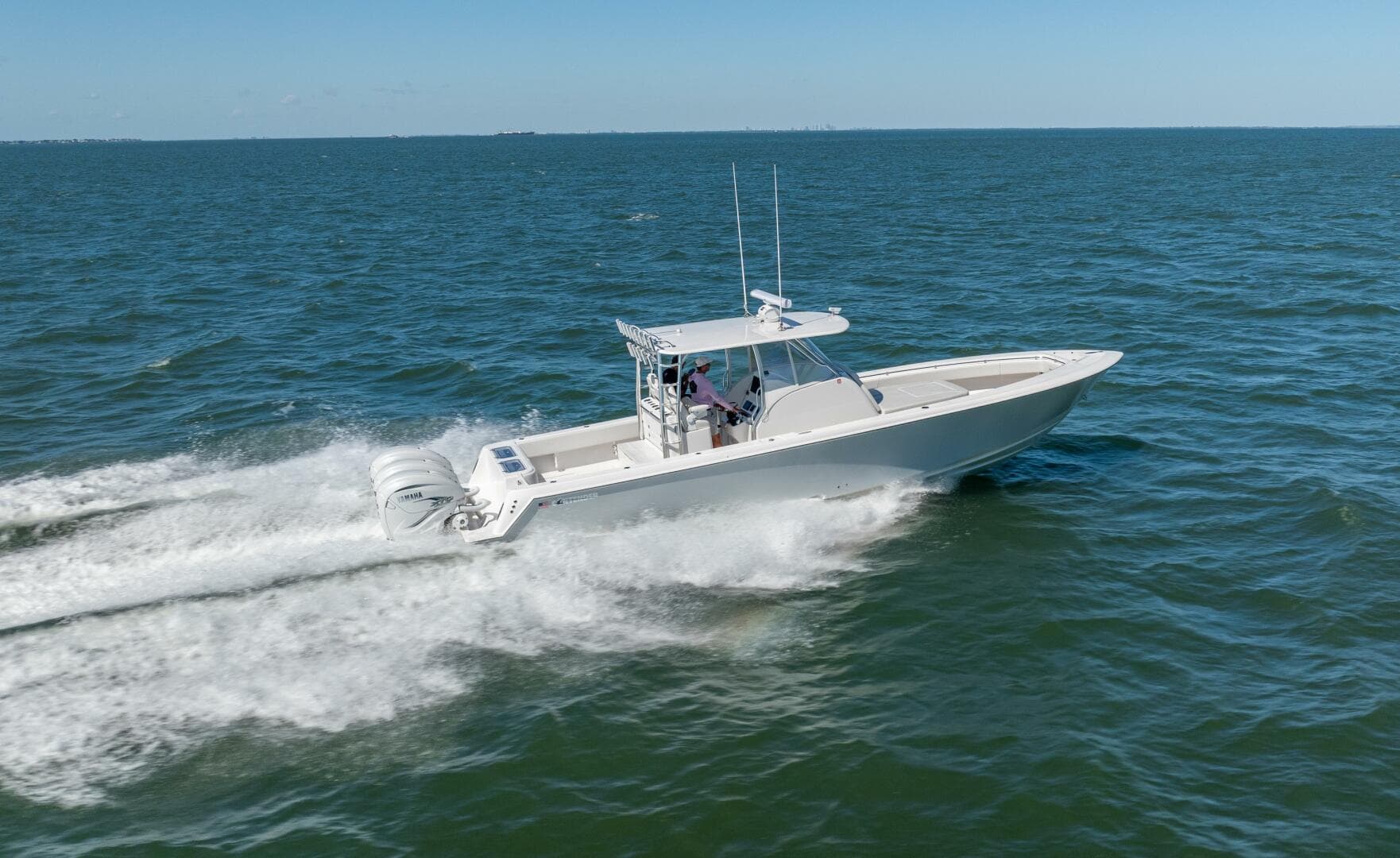 2021 Contender 39 FA