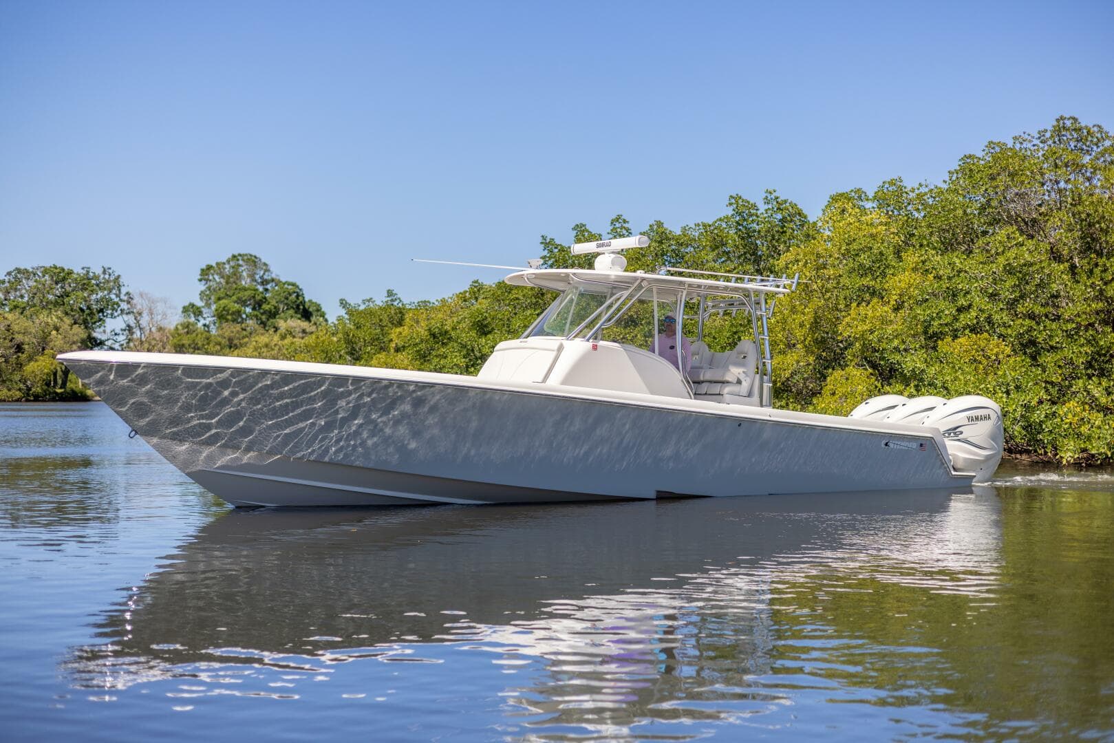 2021 Contender 39 FA