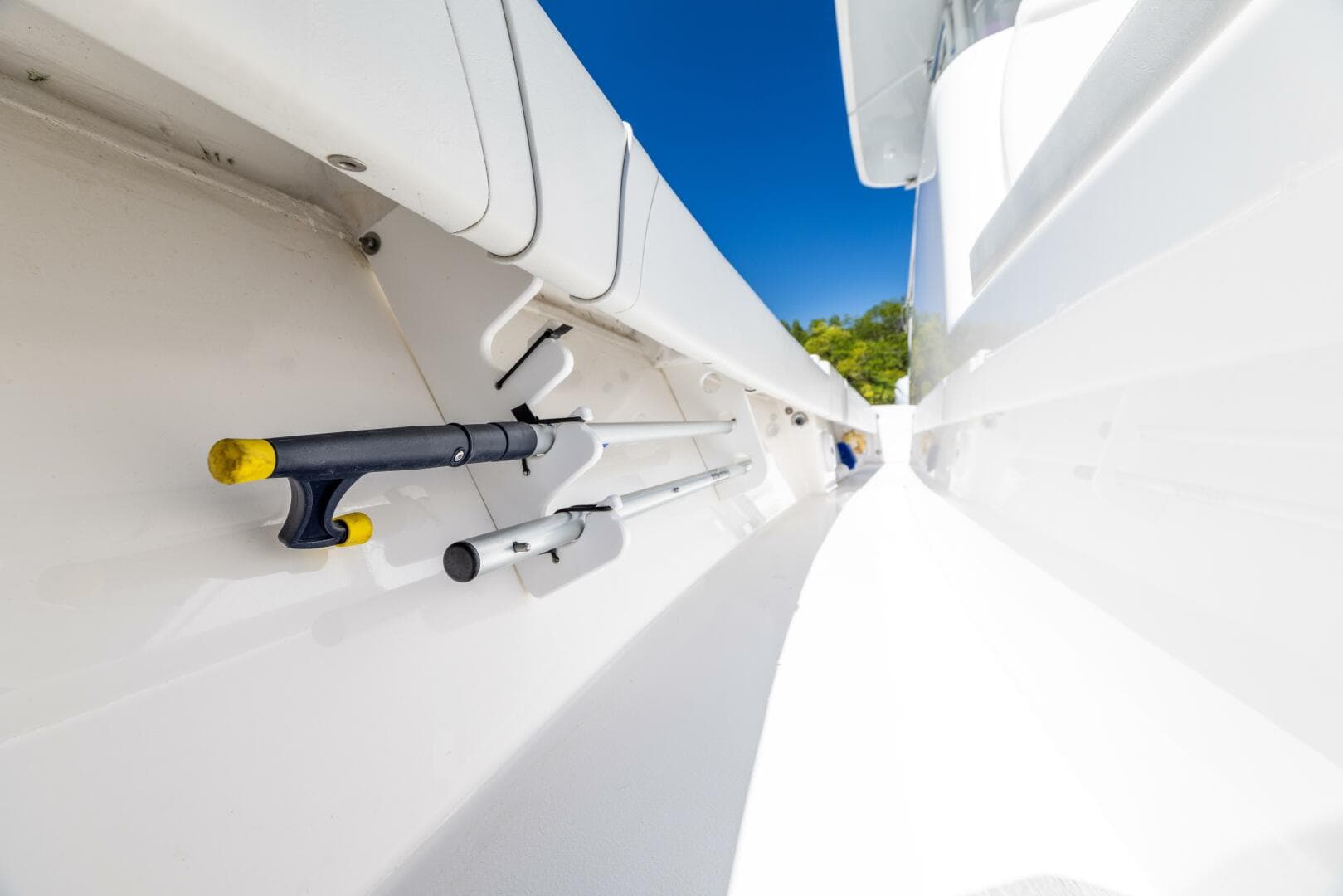 2021 Contender 39 FA