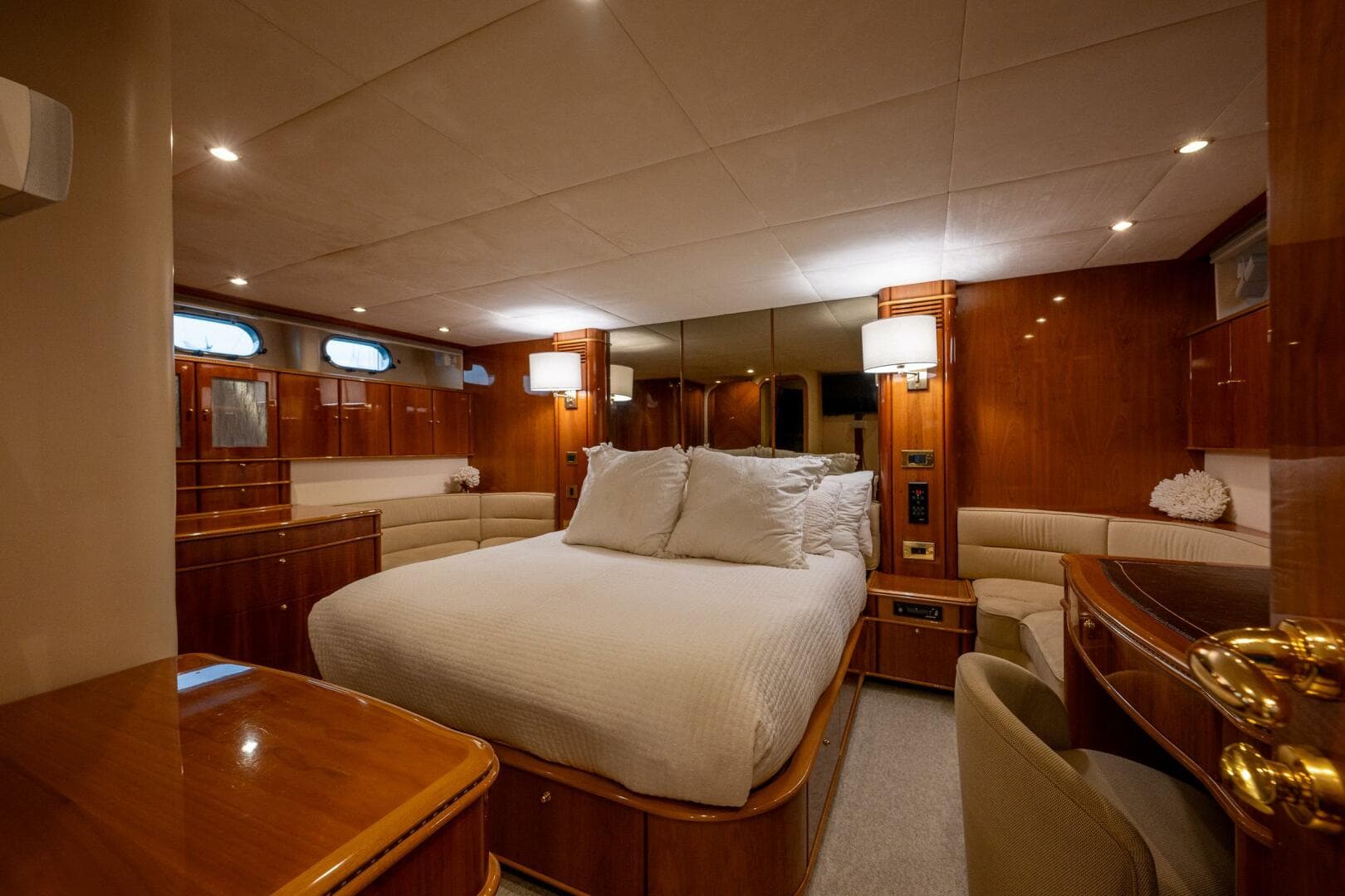 2002 Viking Princess 72 Princess Yacht