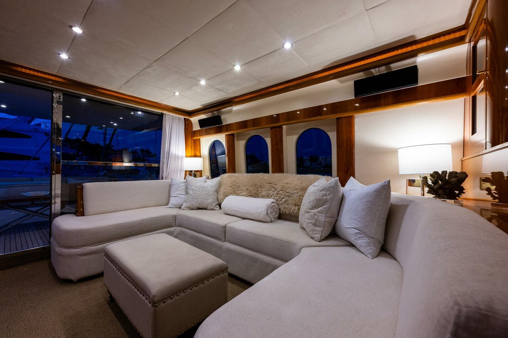 2002 Viking Princess 72 Princess Yacht