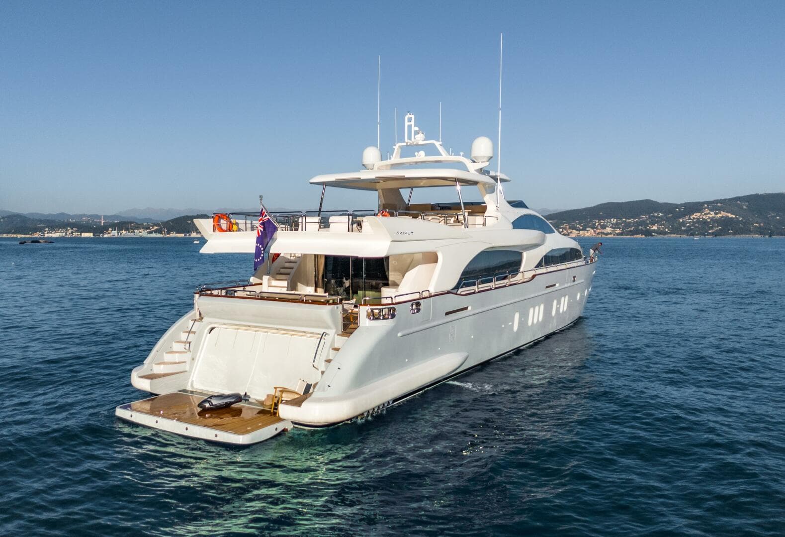 2008 Azimut 