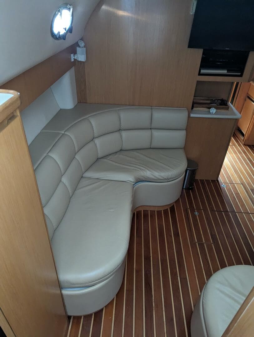 2003 Tiara Yachts 4000 Express
