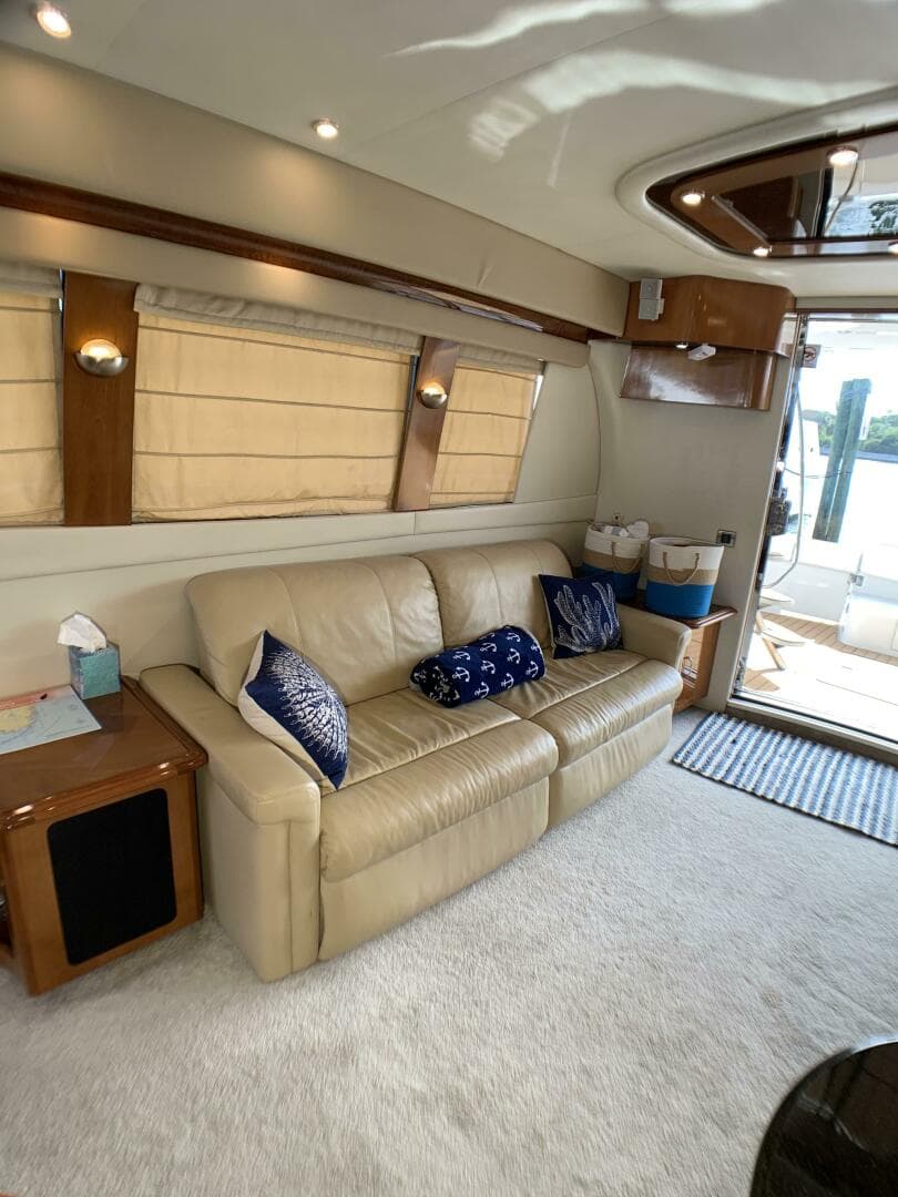 2006 Carver 56 Voyager