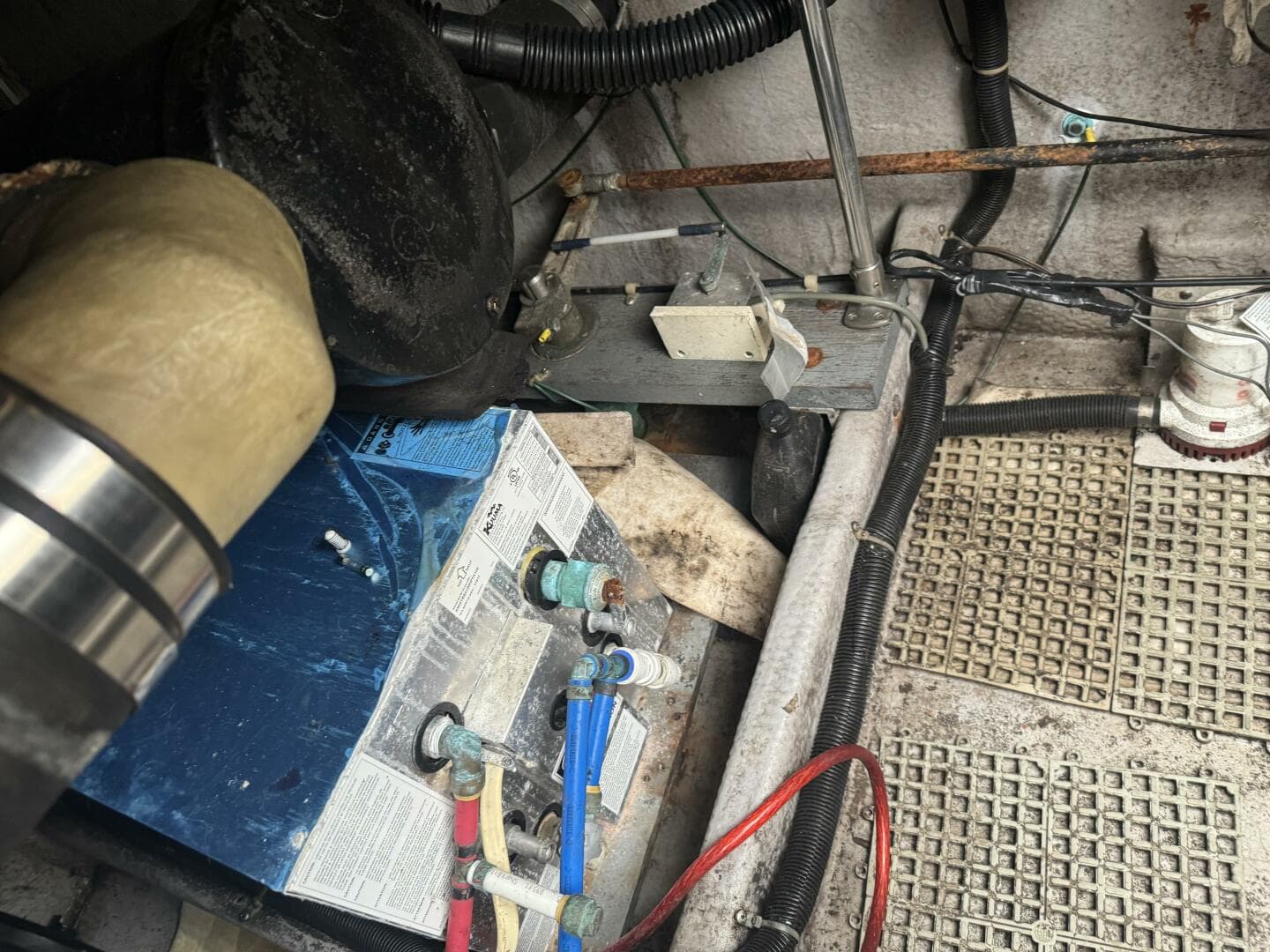 1990 Carver Mariner 3297