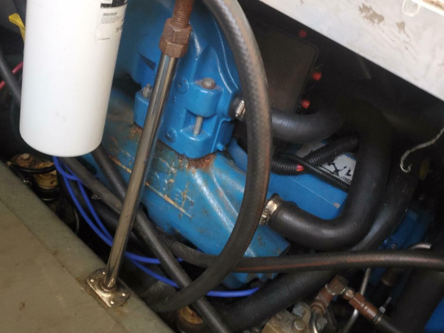 1996 Carver 355