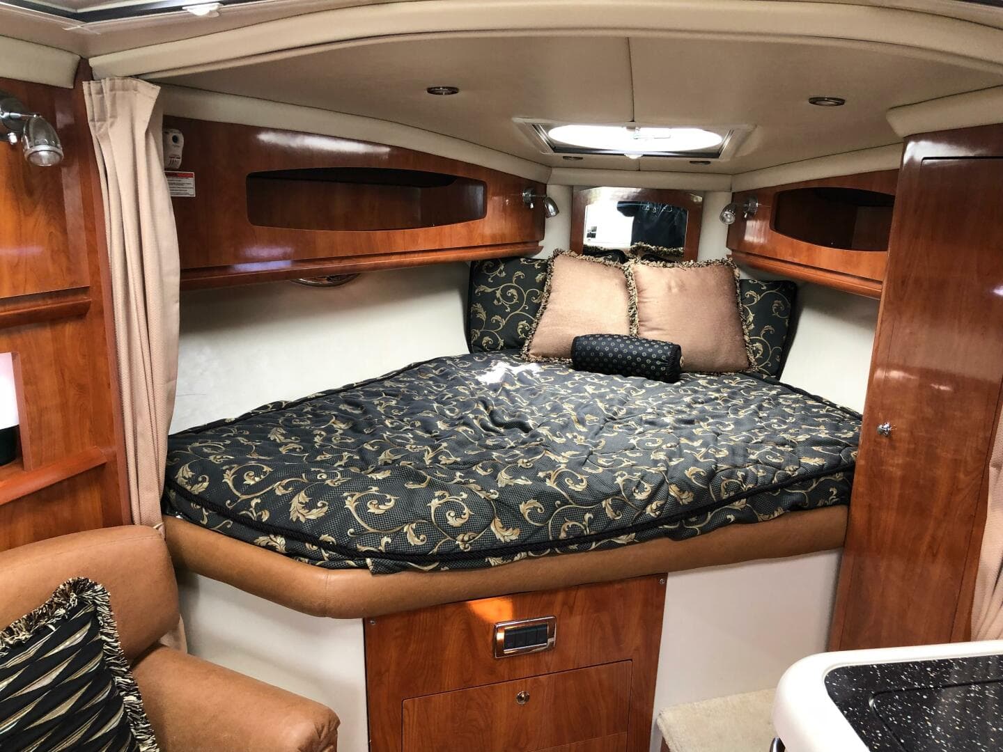2007 Four Winns 318 Vista
