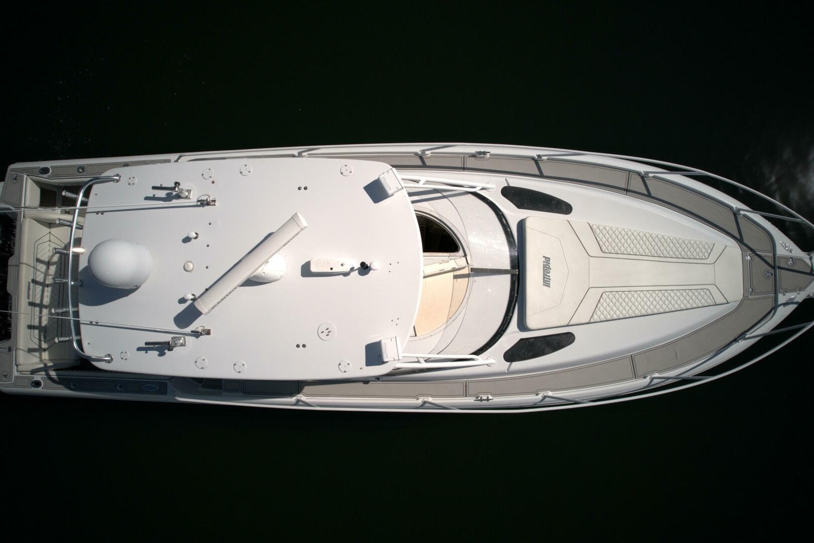 2002 Intrepid 377 Walkaround Cuddy