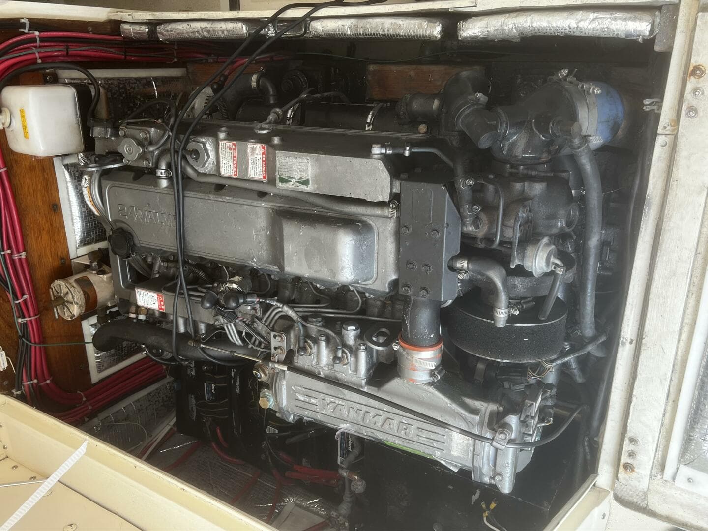 LITTLE EVA_Yanmar 6lP STE 2000