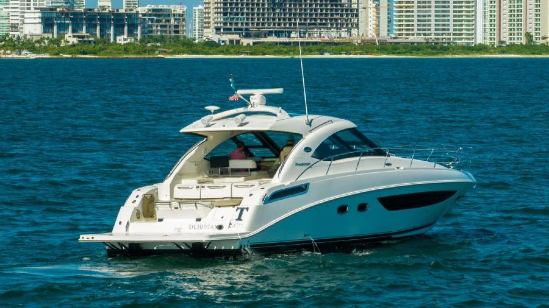 2013 Sea Ray Sundancer