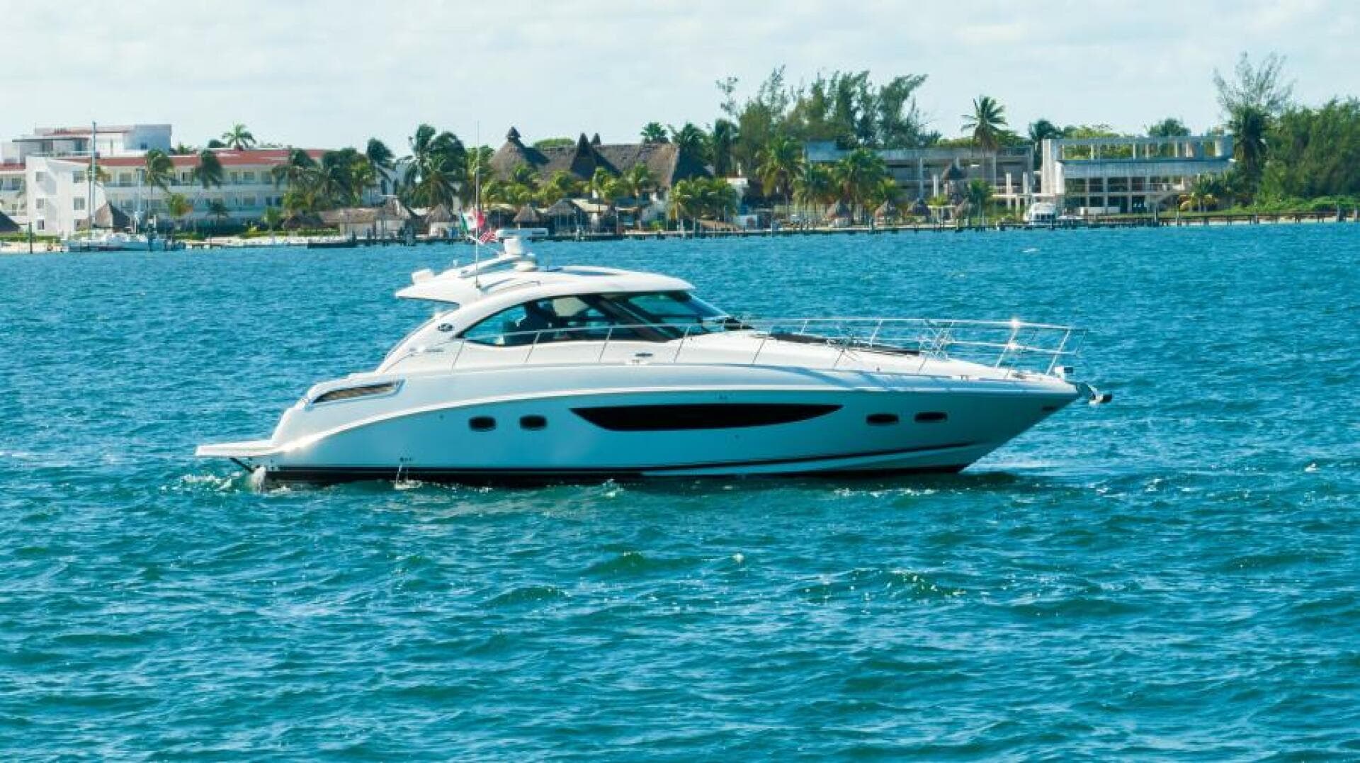 2013 Sea Ray Sundancer