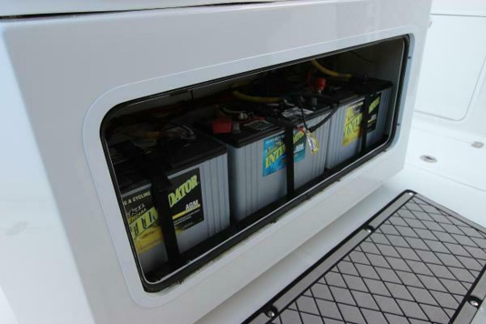 2020 Wellcraft 302 Fisherman