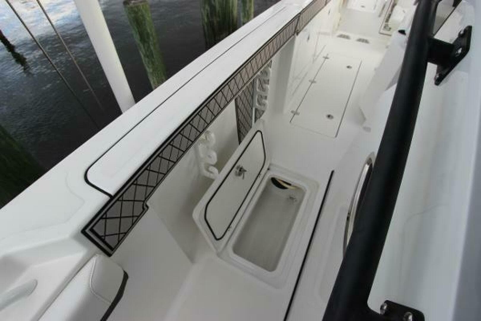 2020 Wellcraft 302 Fisherman