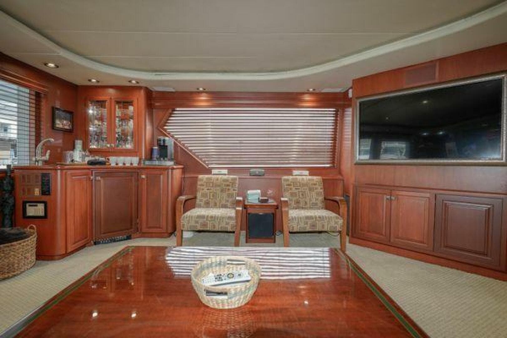 1997 Hatteras 90