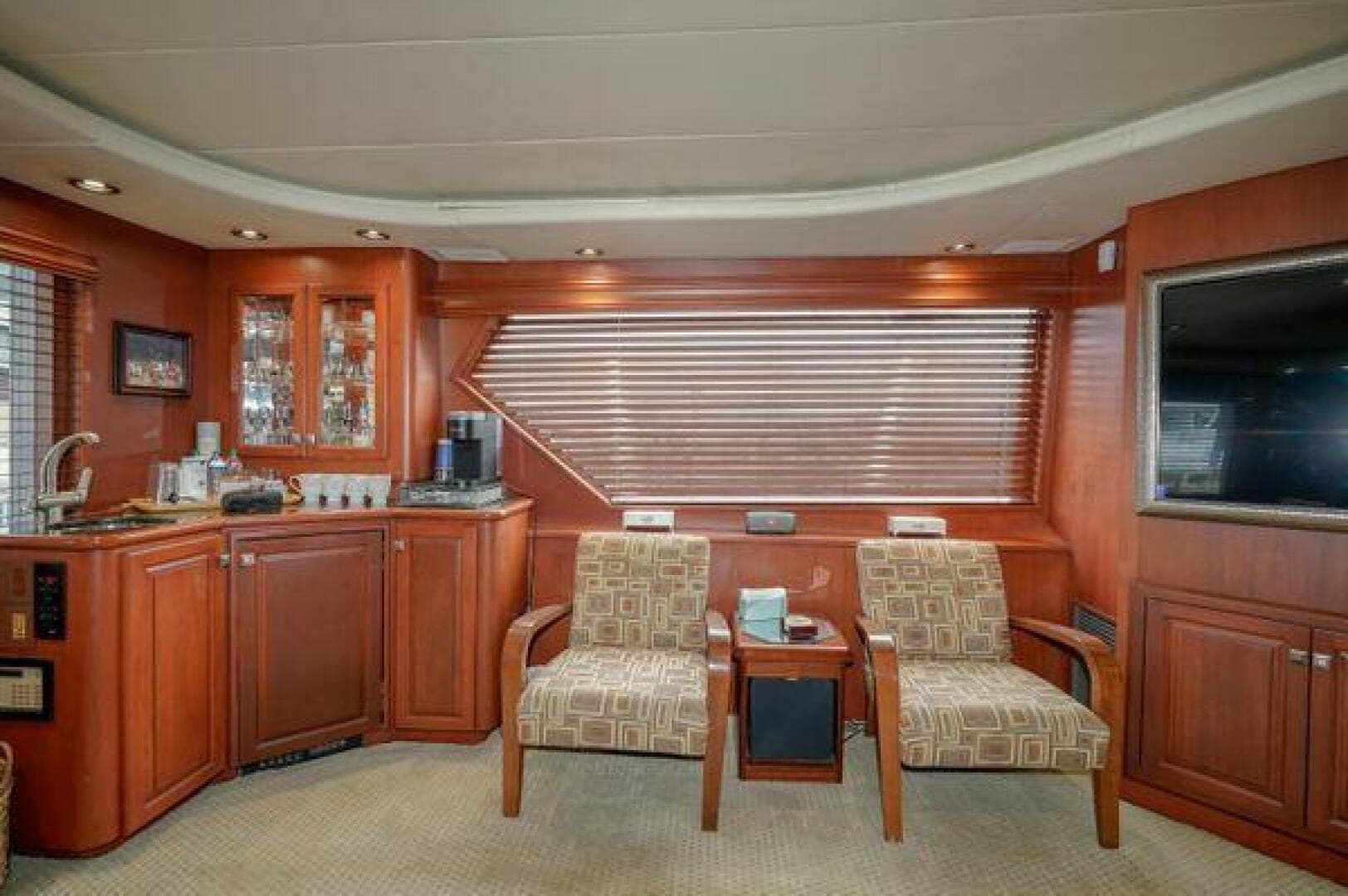 1997 Hatteras 90