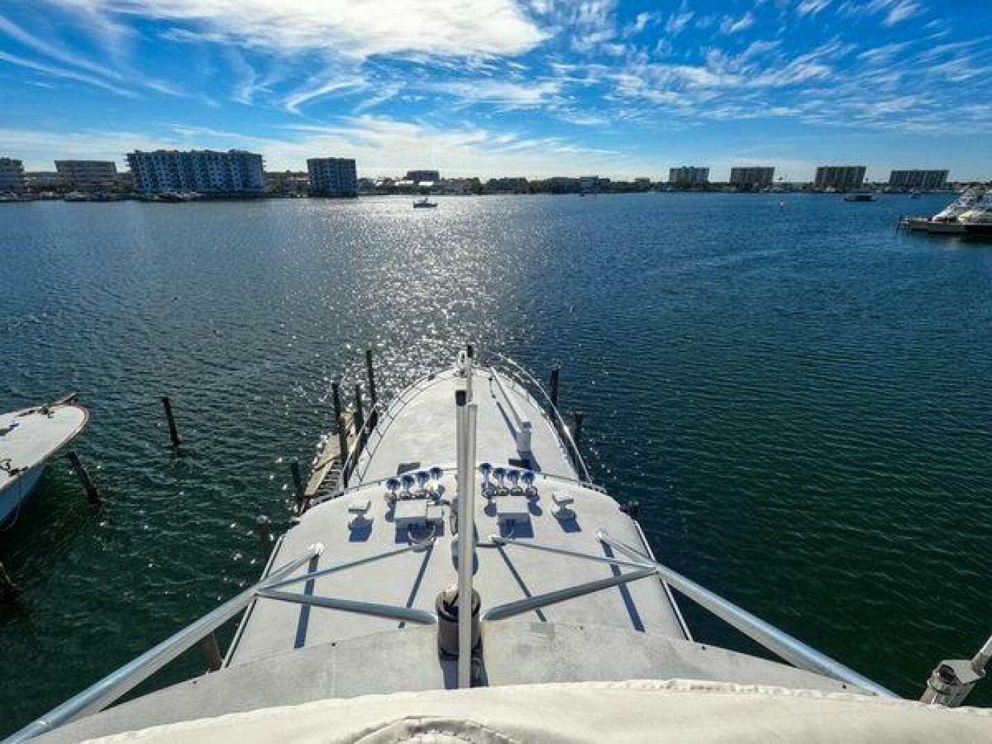 1997 Hatteras 90
