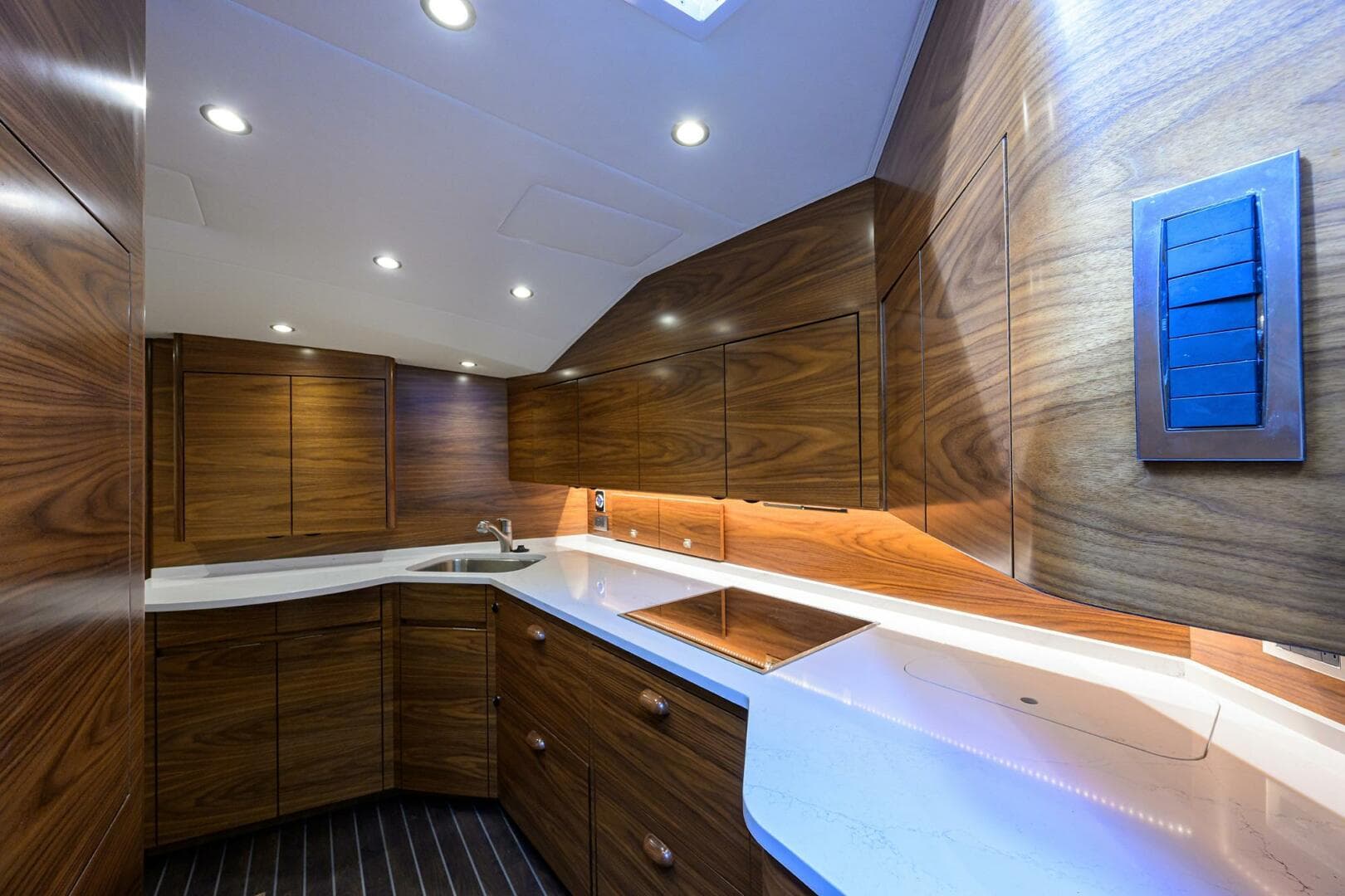 Viking 54 - TROUBLE FREE - Galley