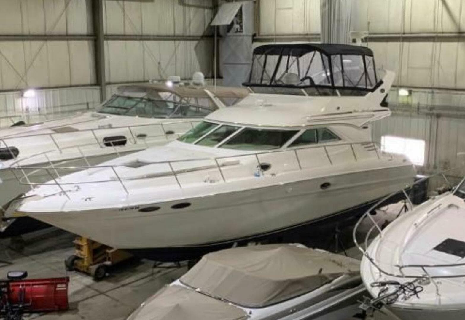 2001 Sea Ray 400 Sedan Bridge