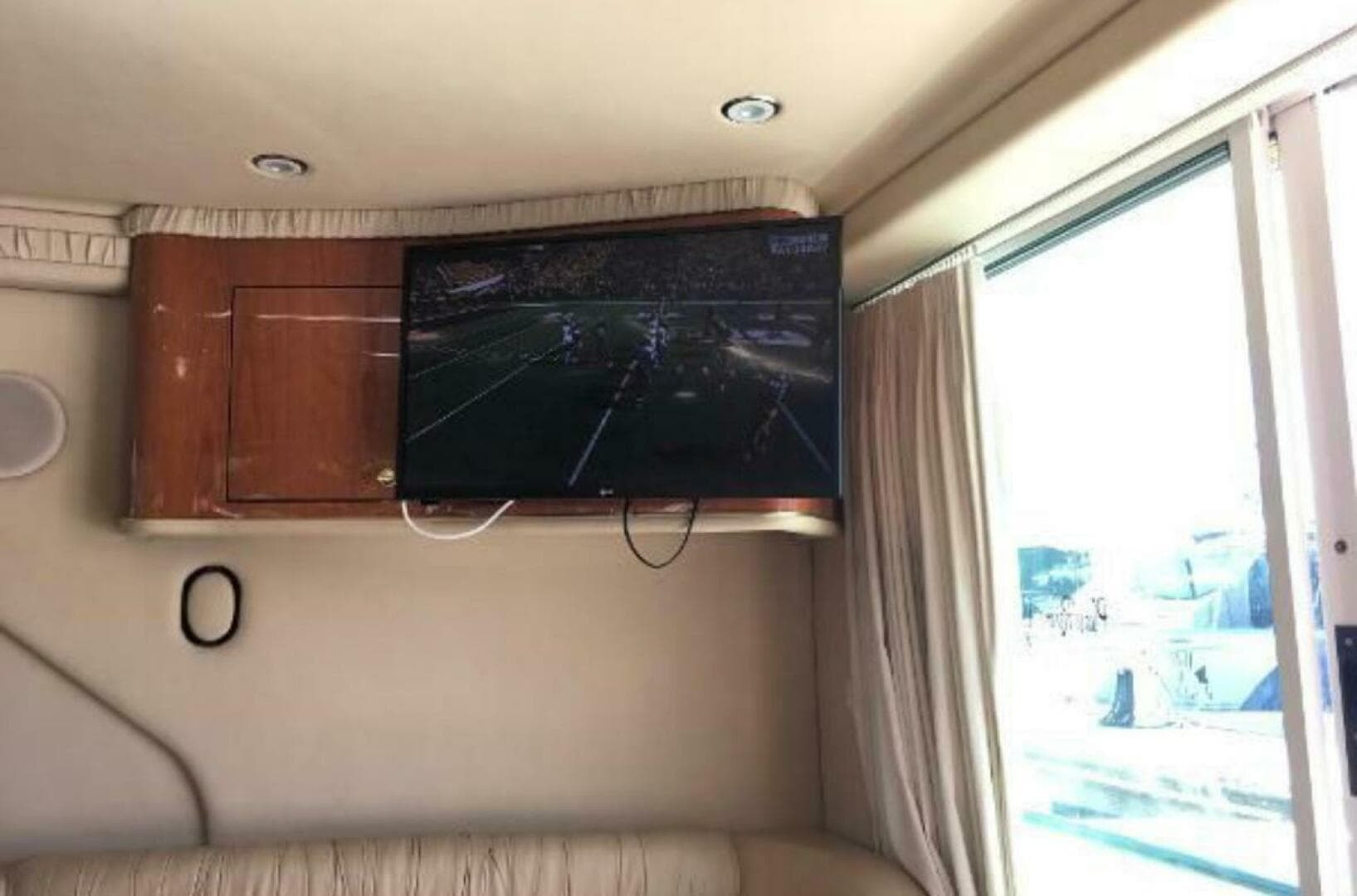 2001 Sea Ray 400 Sedan Bridge