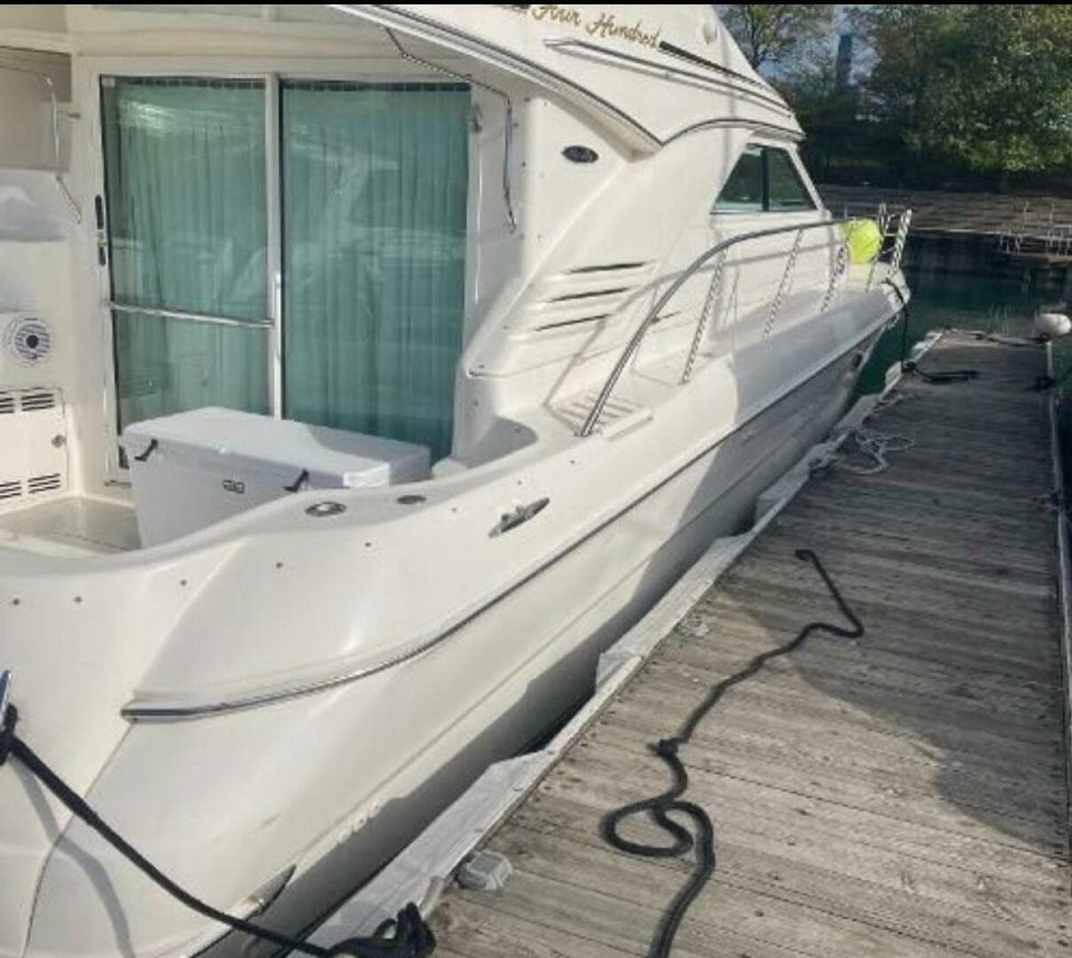 2001 Sea Ray 400 Sedan Bridge