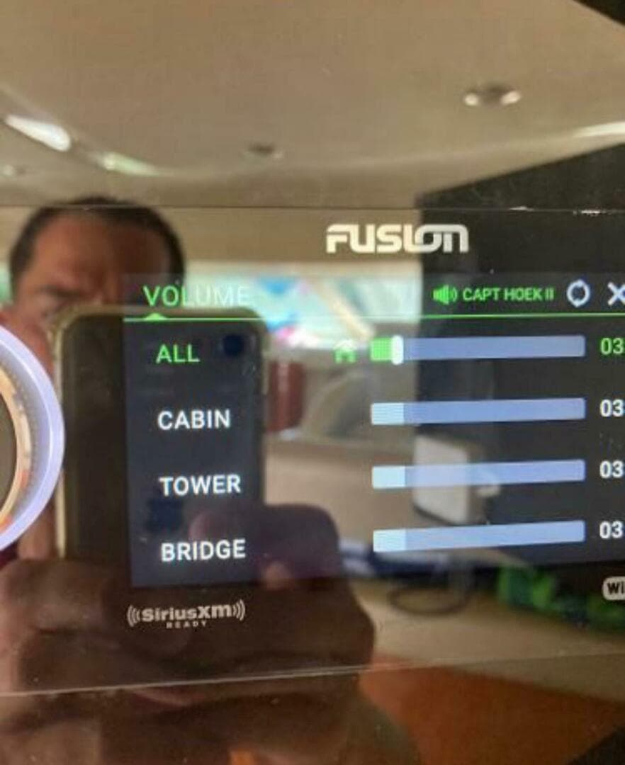 2001 Sea Ray 400 Sedan Bridge