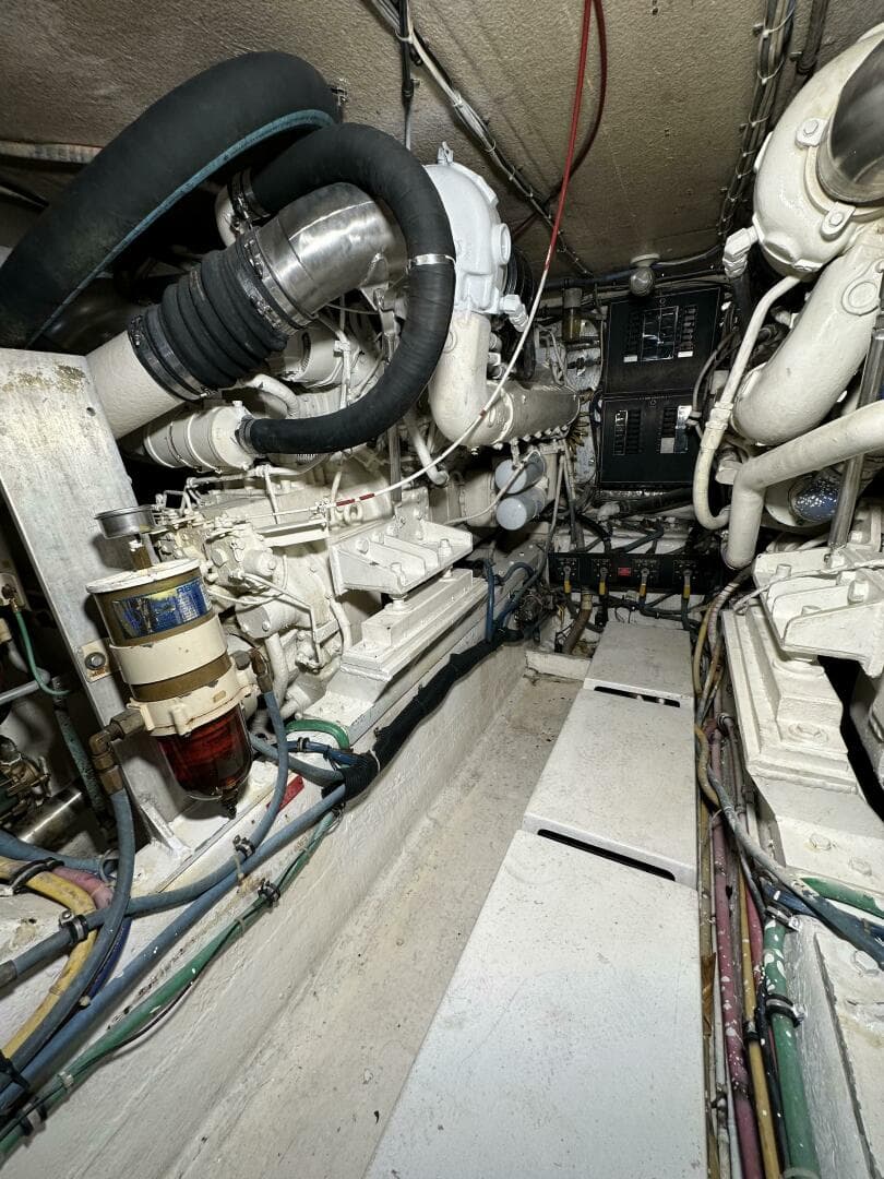 1992 Hatteras 50 Convertible