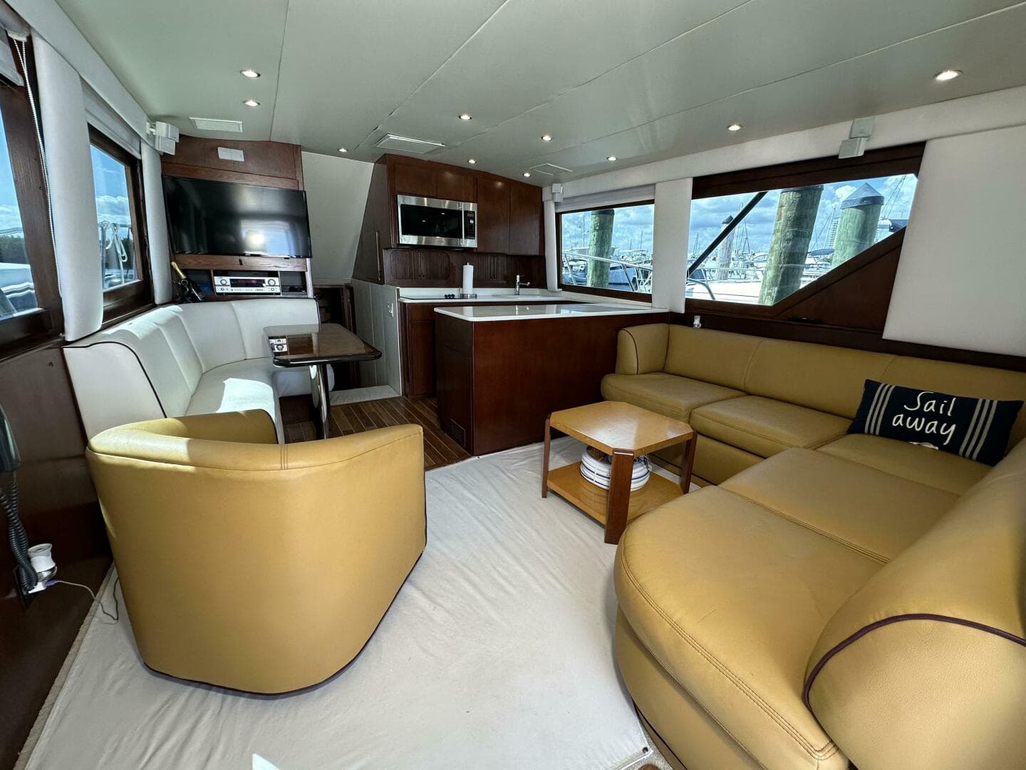 1992 Hatteras 50 Convertible