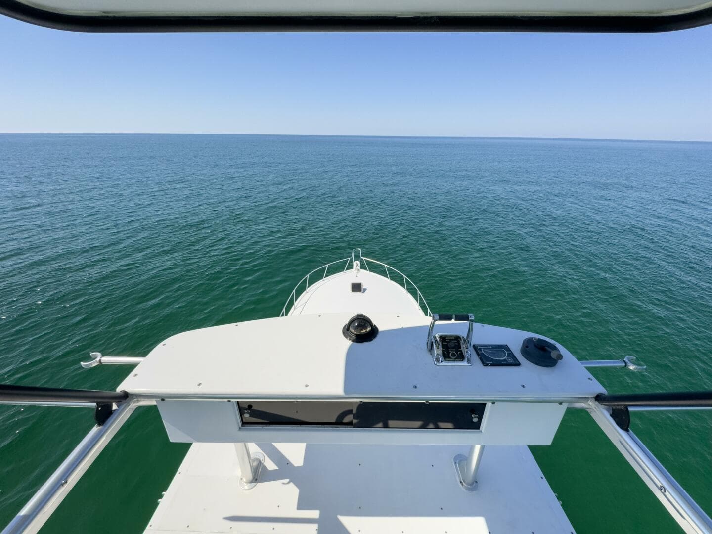 1998 Miller Marine 60' Convertible CAT'N'AROUND-Tower 1