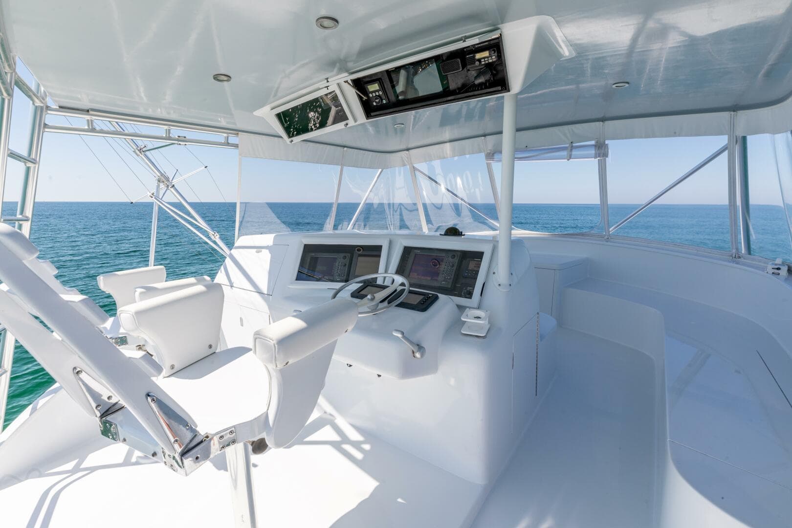 1998 Miller Marine 60' Convertible CAT'N'AROUND-Helm