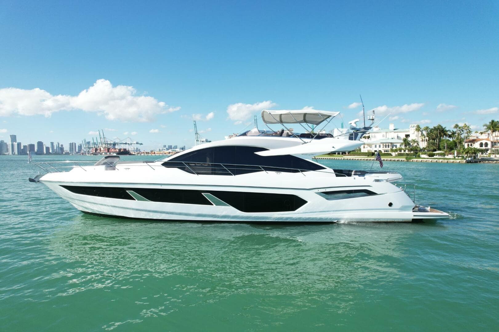 2023 Sunseeker Sport Yacht