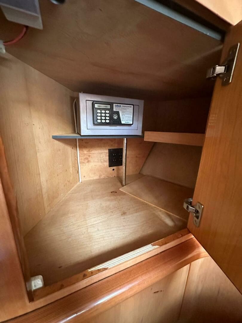 2007 Cranchi Mediterranee 50 HT