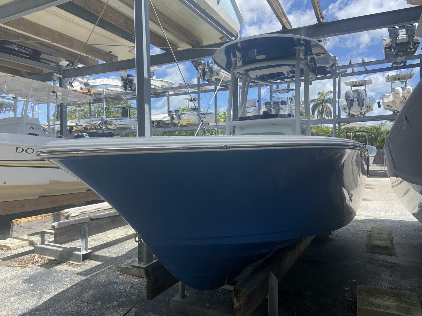 2022 Sportsman Open 232 Center Console